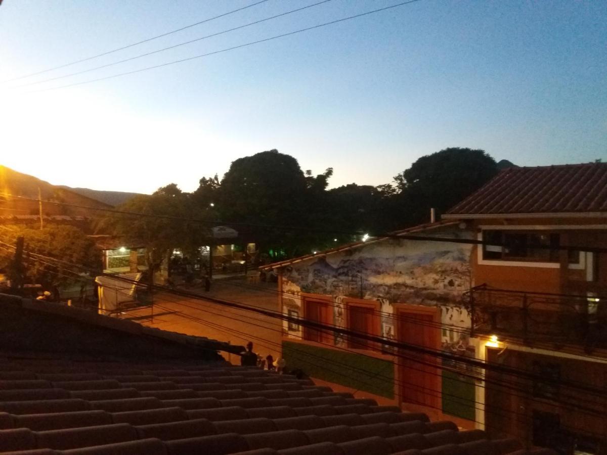 Pousada Pico Da Vila Vale do Capao Bagian luar foto